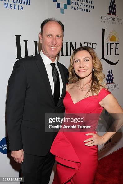 Mark & Beata Mandell at the 2024 Illuminate Life Gala